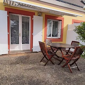  Appartement Le Palais, 2 Pièces, 3 Personnes - Fr-1-418-171