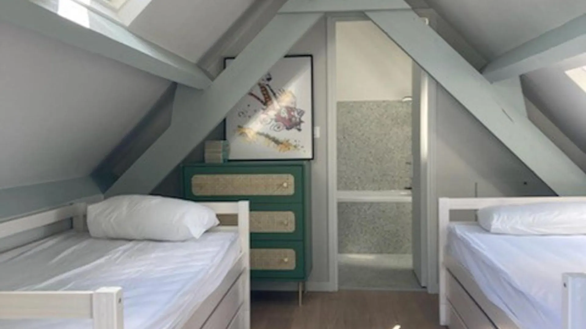 Holiday home Longere Renovee Proche Palais Avec Jardin, 5 Chambres, 3 Salles De Bain, Wifi, Ideale Famille - Fr-1-418-179 France